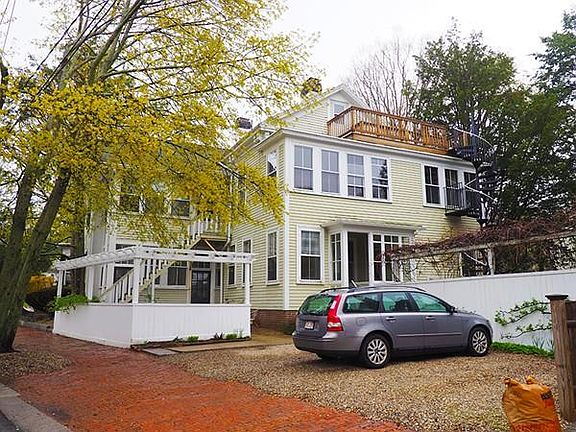 2nd image of 62 High St #3