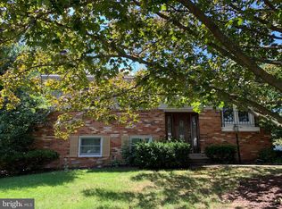 501 S Garfield Rd, Sterling, VA 20164