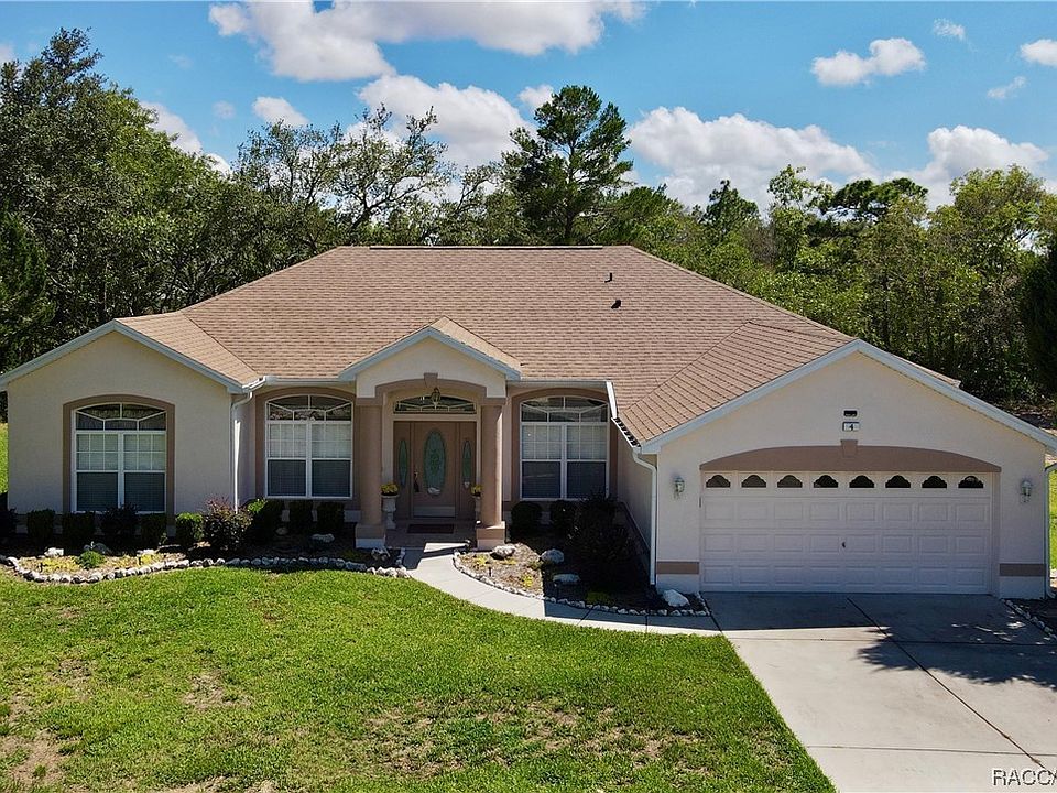 1st image of 4 Dahlia Dr
