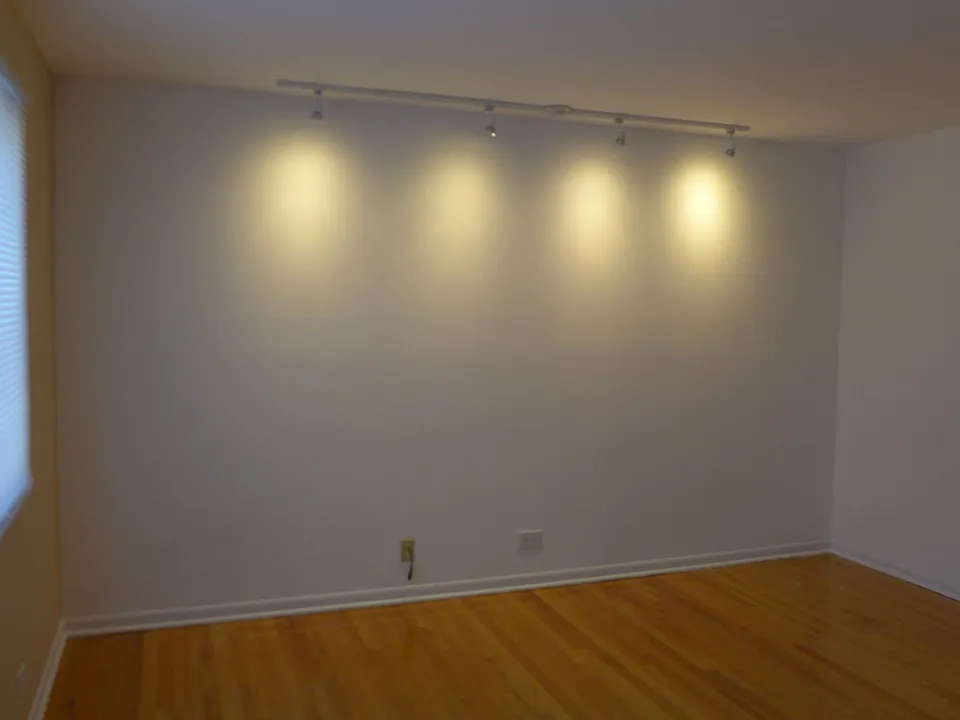 Building Photo 5