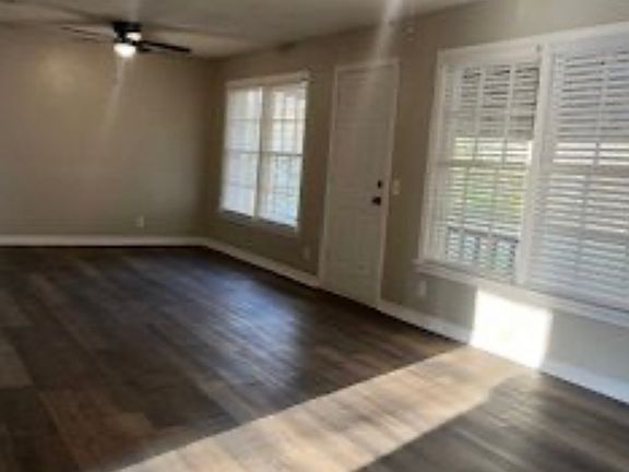 5th image of 118 Kathryn Dr