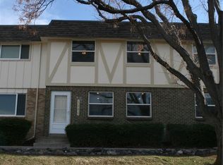 5026 E Hinsdale Pl, Centennial, CO 80122