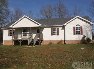 580 Main St, Mc Ewen, TN 37101