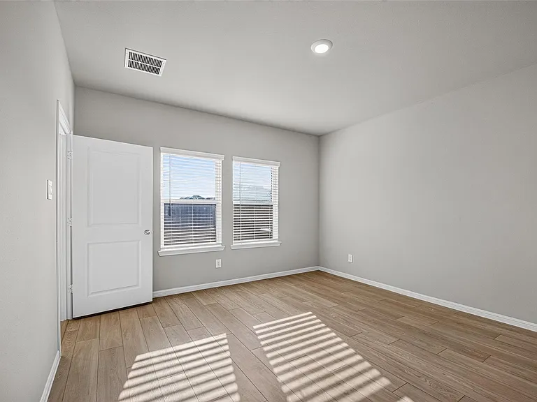 9254 Sea Garden St — Photo 27