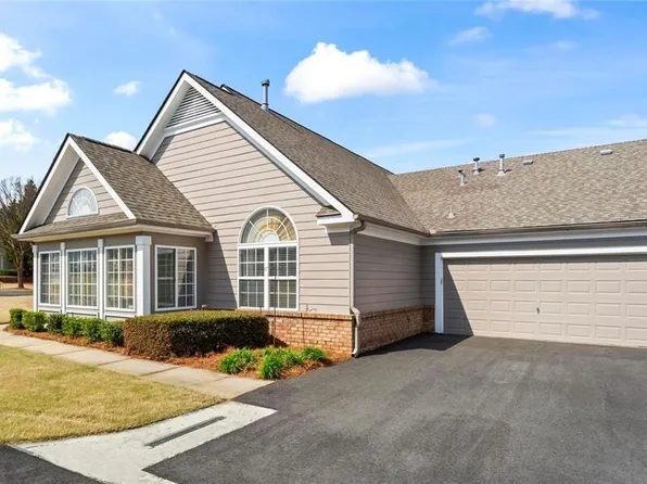 502 Sweet Apple Cir, Alpharetta, GA 30004