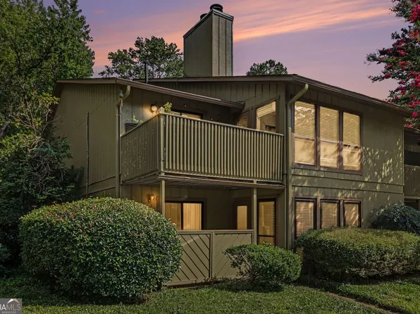 101 Dunbar Dr, Atlanta, GA 30338