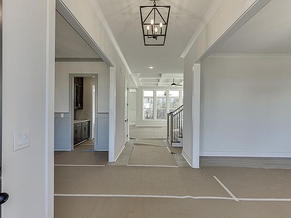 3rd image of 5470 Settingdown Rd