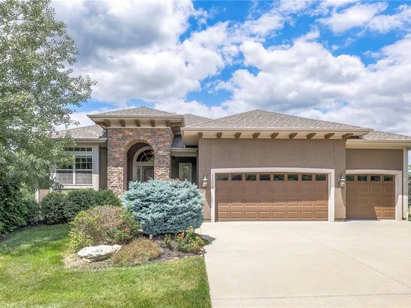 11308 W 154th St, Overland Park, KS 66221