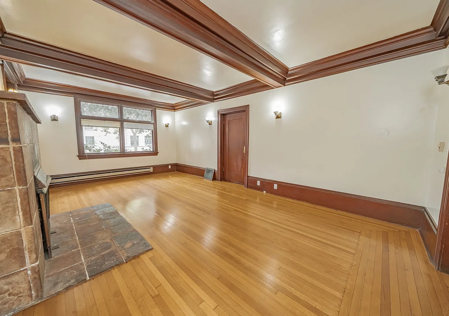2267 Hearst Avenue — Photo 3