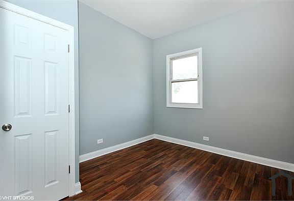 5th image of 9011 S Brandon Ave #1