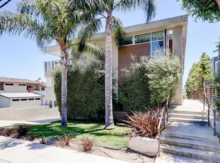 1310 12th St APT D, Manhattan Beach, CA 90266