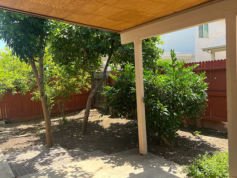 2374 Gabriel Dr — Photo 13