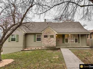 1112 S 54th St, Omaha, NE 68106