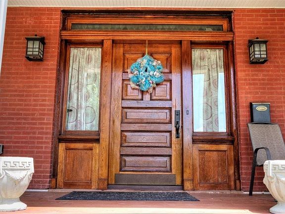 5th image of 5849 Cates Ave