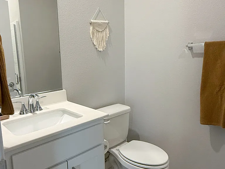 206 Seven Valleys Ct — Photo 10