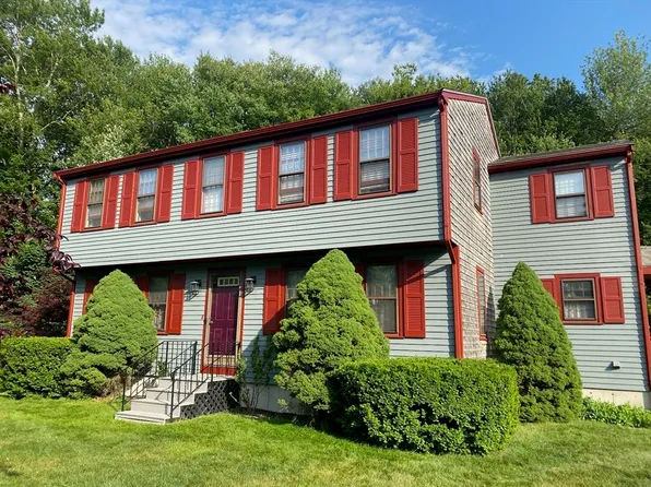 36 Stacey Way, Weymouth, MA 02190