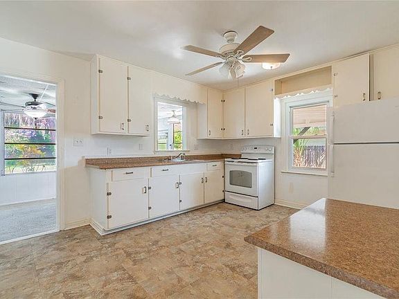 5th image of 616 Yelvington Ave