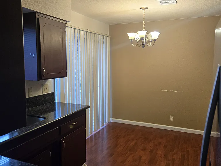 5348 Garfield Ave #4 — Photo 4