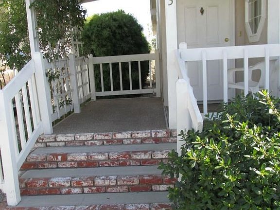 Another view of the front porch