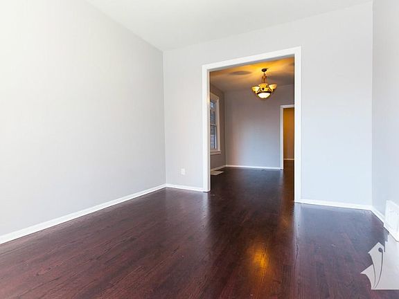 2nd image of 4140 N Western Ave #1B