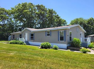 4045 E Wembley Ln, Kalamazoo, MI 49009