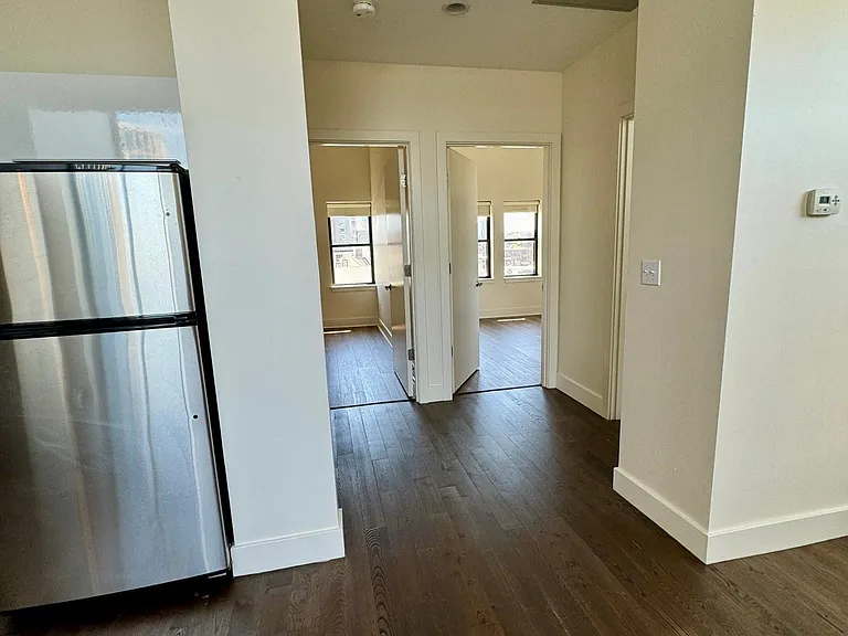 1124 Boylston St — Photo 6