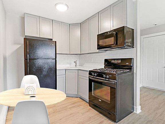 5th image of 4903 Spencer Ave #7