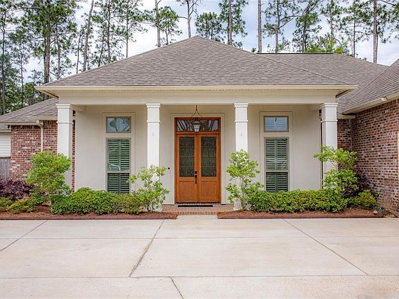 3rd image of 257 Grande Maison Blvd