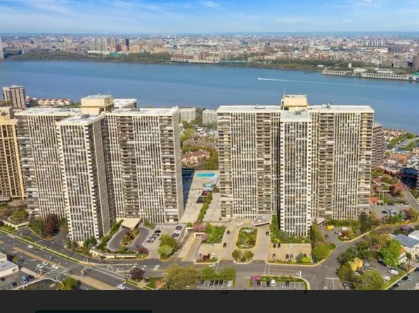 200 Winston Dr APT L09, Cliffside Park, NJ 07010