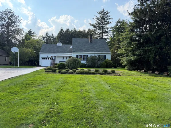 989 N Farms Rd, Wallingford, CT 06492