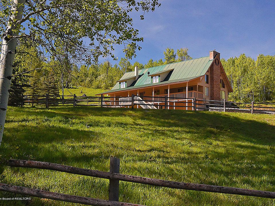 1st image of 1678 Aspen Way