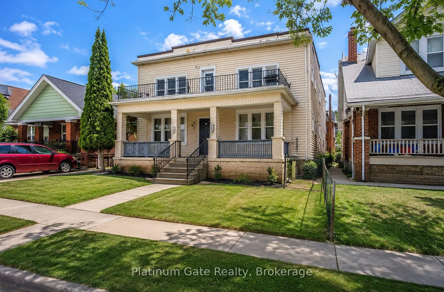 2 bed, $1,600 — Photo 3