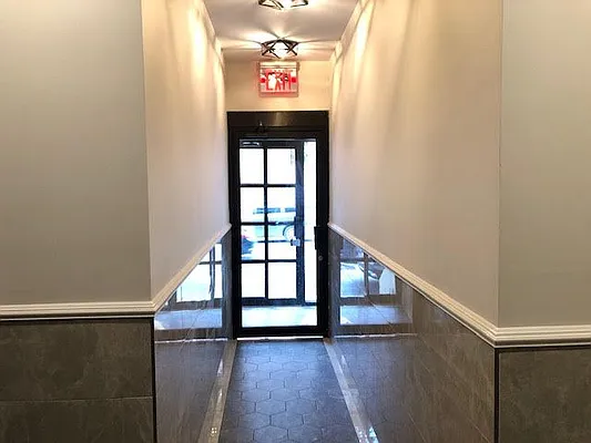 Rented by Lang Realty LLC | media 24