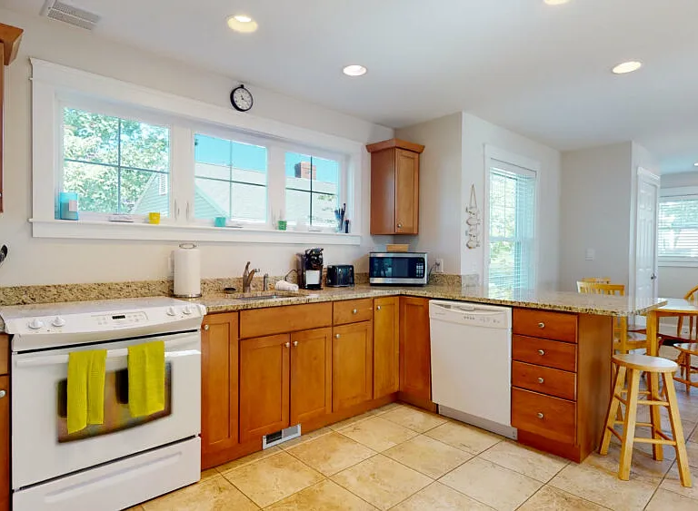 1 Sea Rose Ln — Photo 9