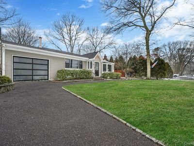 100 Parkside Avenue, Miller Place, NY, 11764