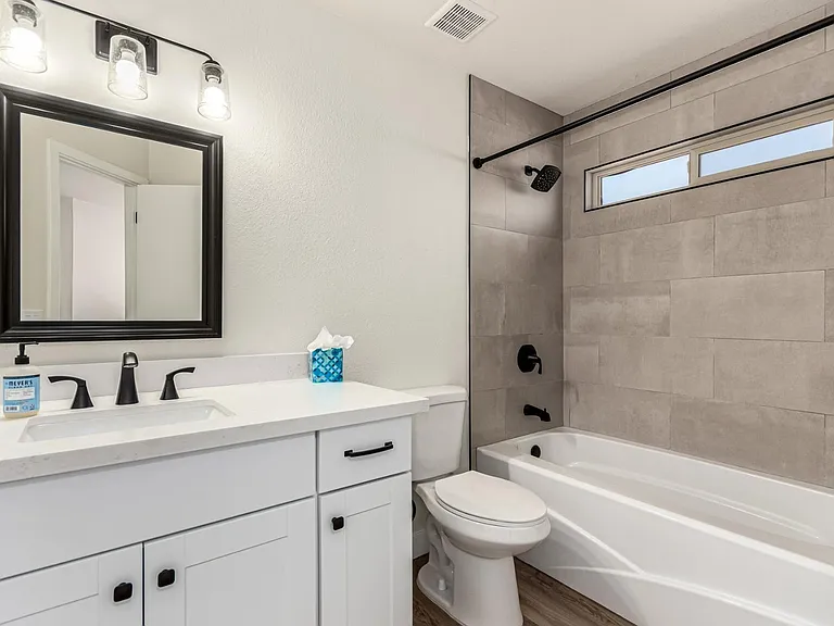 1538 E Laurel Ave — Photo 25