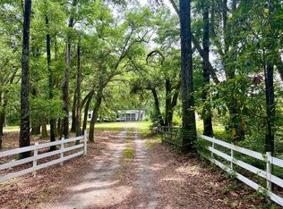 15987 Round O Rd, Round O, SC 29474