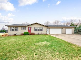 403 3rd St NE, Nerstrand, MN 55053