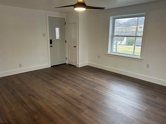 5th image of 653 Madigan Ave