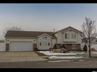 1983 N 1400 W, Clinton, UT 84015