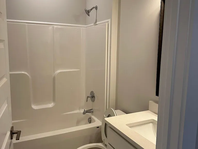 286 Susan Lynn Dr — Photo 8
