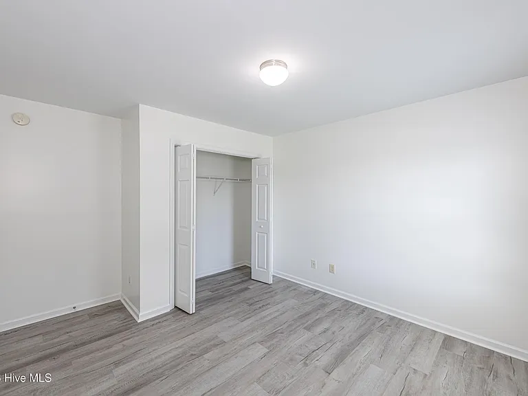 106 Chinkapin Ct — Photo 38