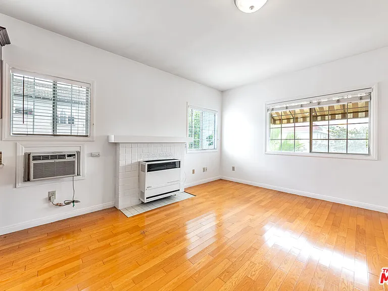 832 S Catalina St — Photo 10