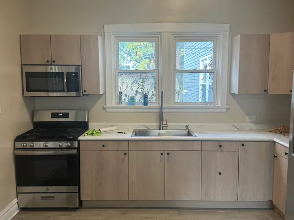 4118 N Western Ave, Chicago, IL 60618