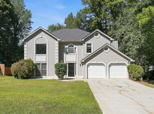 5690 Roundelay Way, Stone Mountain, GA 30087