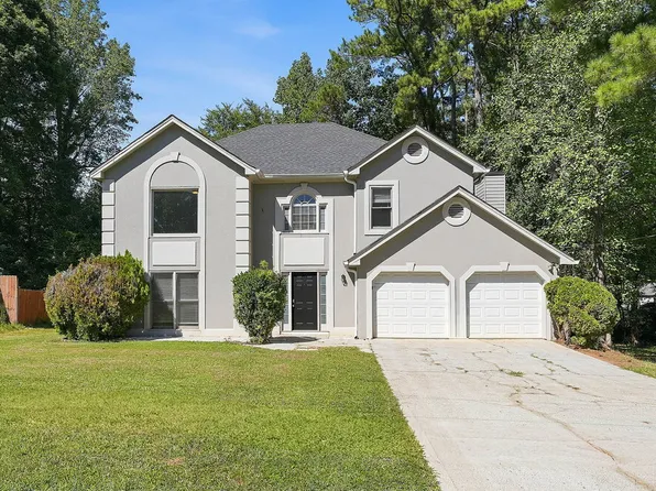 5690 Roundelay Way, Stone Mountain, GA 30087