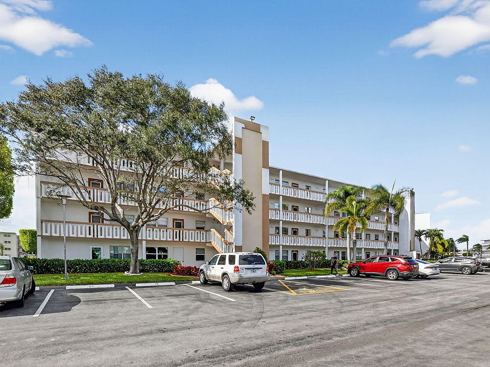 1st image of 3080 Cornwall Dr