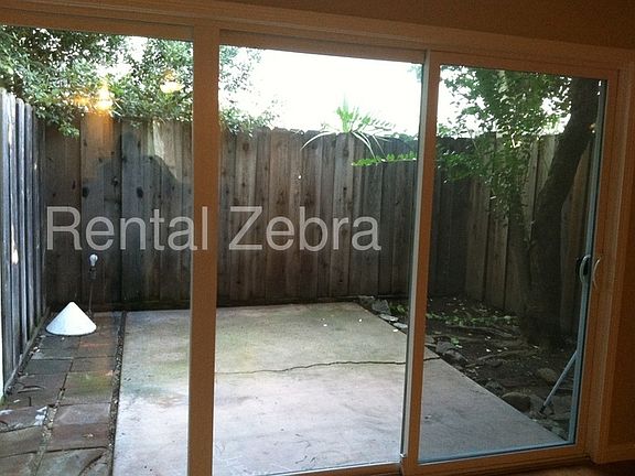 5th image of 1470 Creekside Dr APT 46