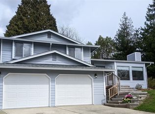 2612 NE Coventry Pl, Bremerton, WA 98311