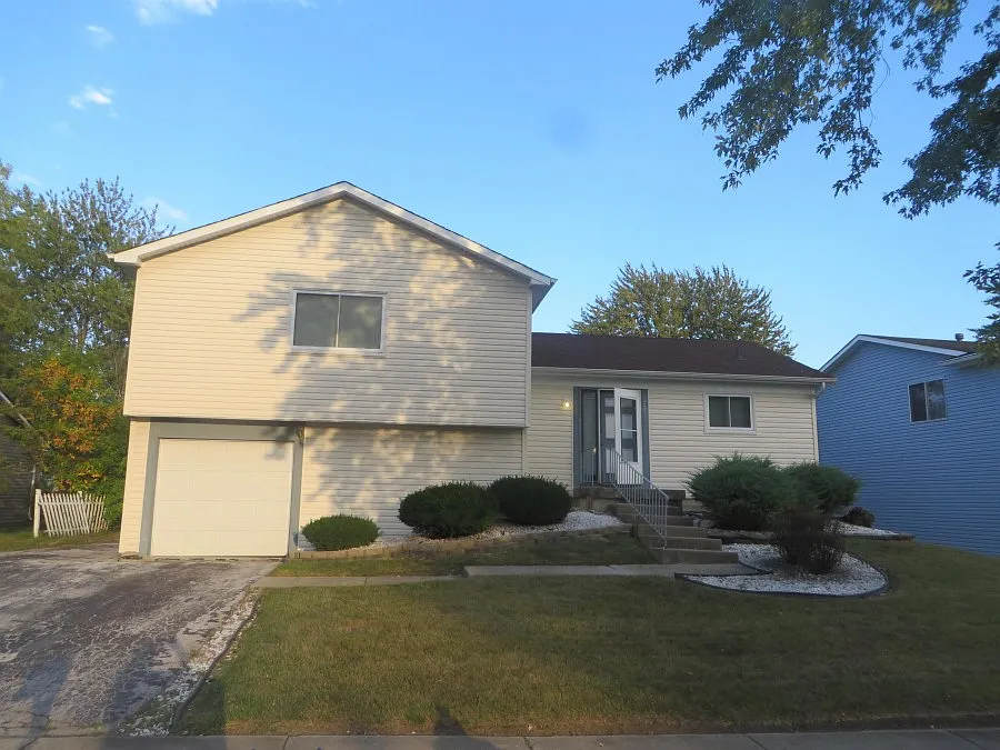 131 Pheasant Rd photo 1